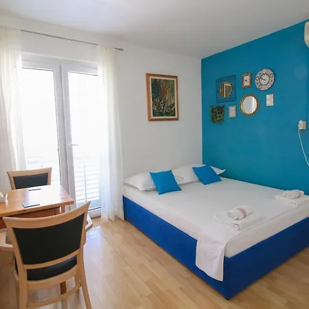 Bili-sea View In The Center Apartment *
