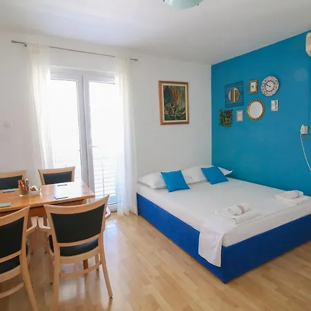 Bili-sea View In The Center Apartment
