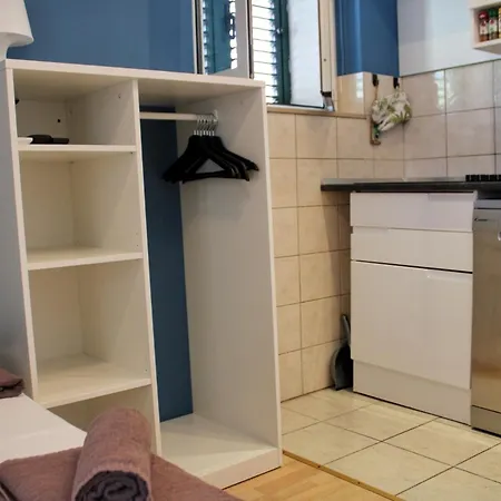 Bili-sea View In The Center Apartment Makarska