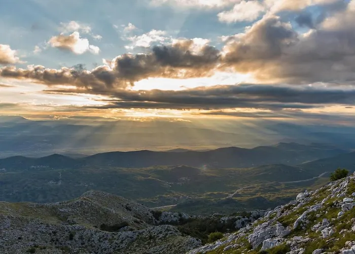 Bili-sea View In The Center Apartment *
