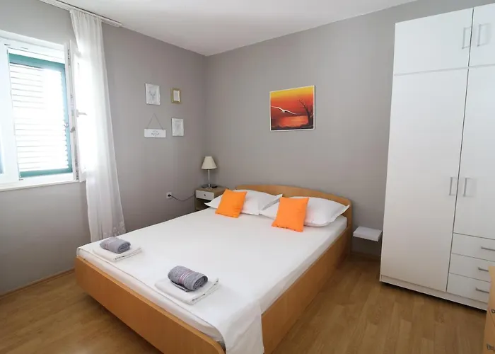 Bili-sea View In The Center * Makarska