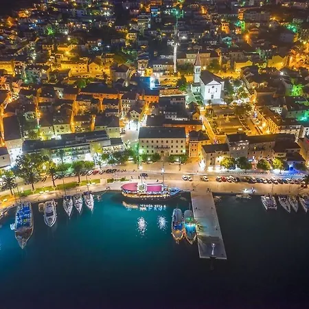 Bili-sea View In The Center Appartement *